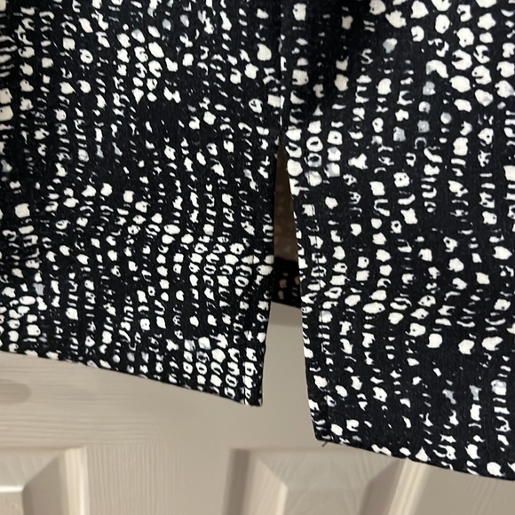 Skirt - Picture 4 of 5